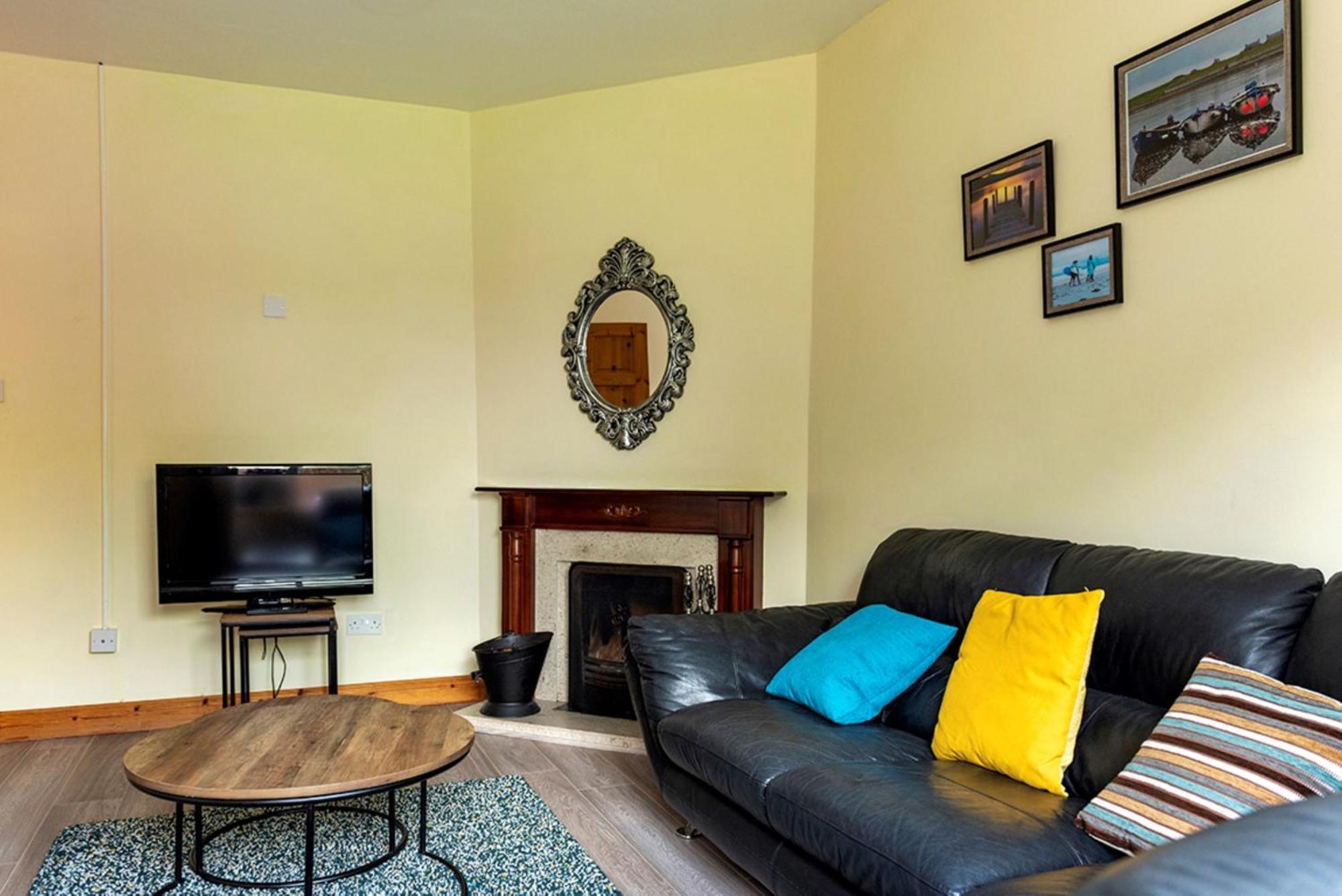 Bunhovil - 2 Bedroom Bungalow บันโดแรน ภายนอก รูปภาพ